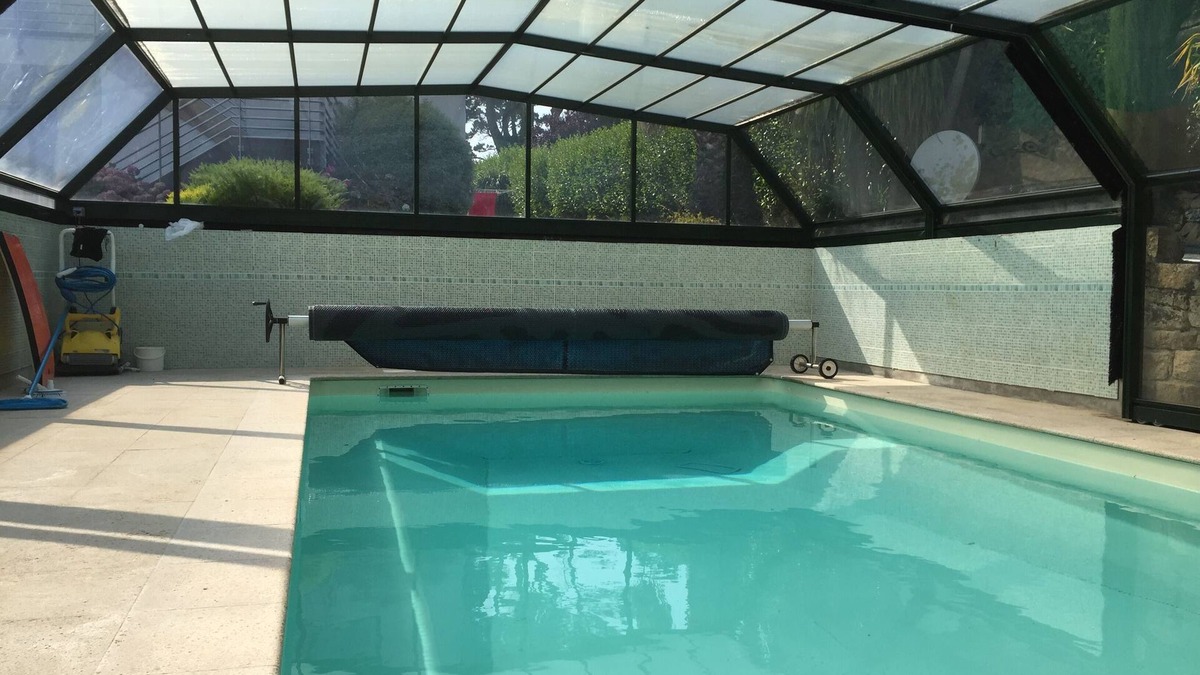 Roscoff Villa | Garden level 100m2 sea view, swimming pool, 2 bedrooms.