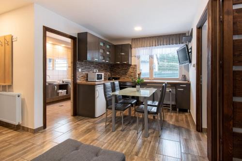 Hajduszoboszlo Apartment | Garden Lux Apartman