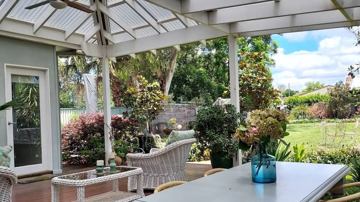 Doonside House | Garden of Eden Boutique Cottage and Spa