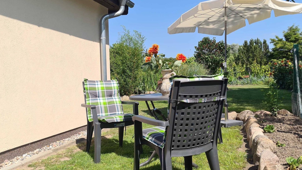 Blengow Apartment | Garden vacation home Blengow Ostseebad Rerik - 1-room garden house (48m², 2+1