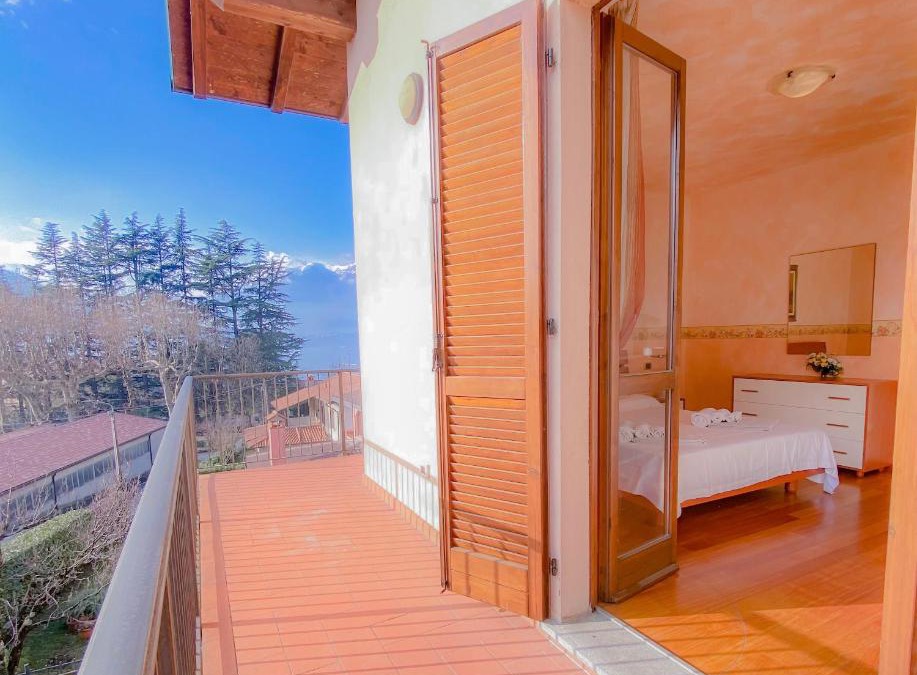 Lierna Villa | Garden Villa Valentina