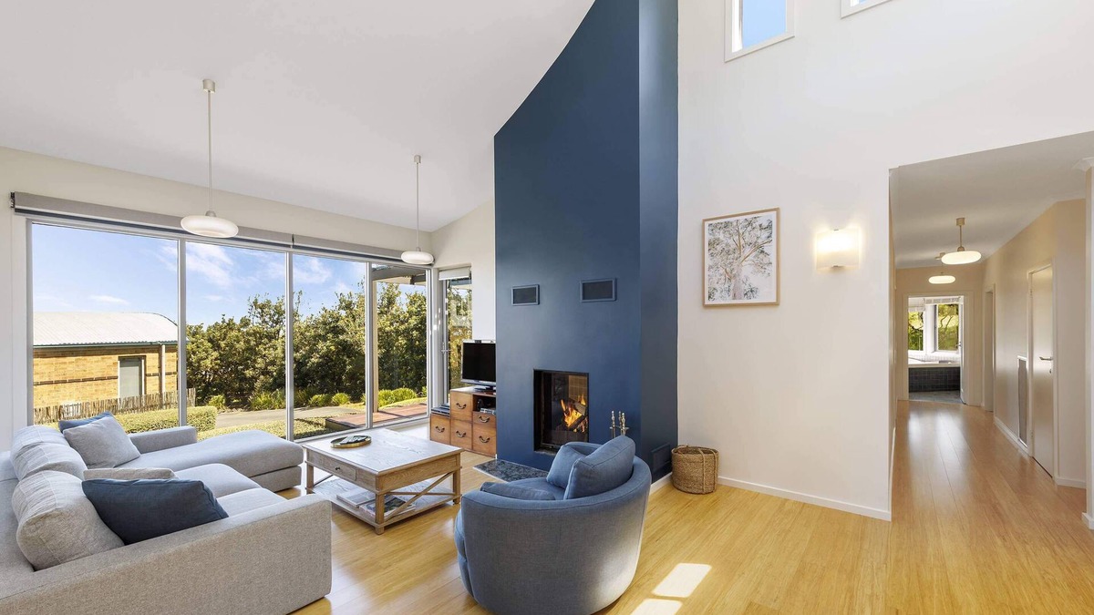 Apollo Bay Villa | Garden Villas with partial ocean views, 50 meters from beach
