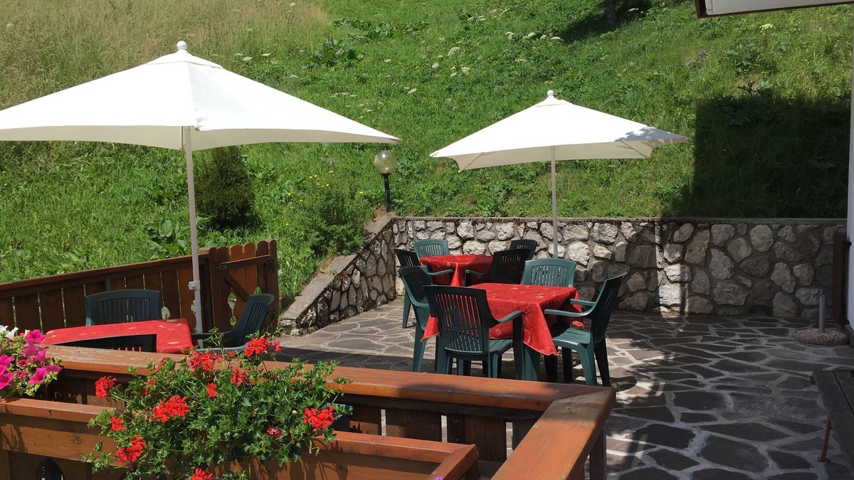 Livinallongo del Col di Lana Hotel | Garnì Astor