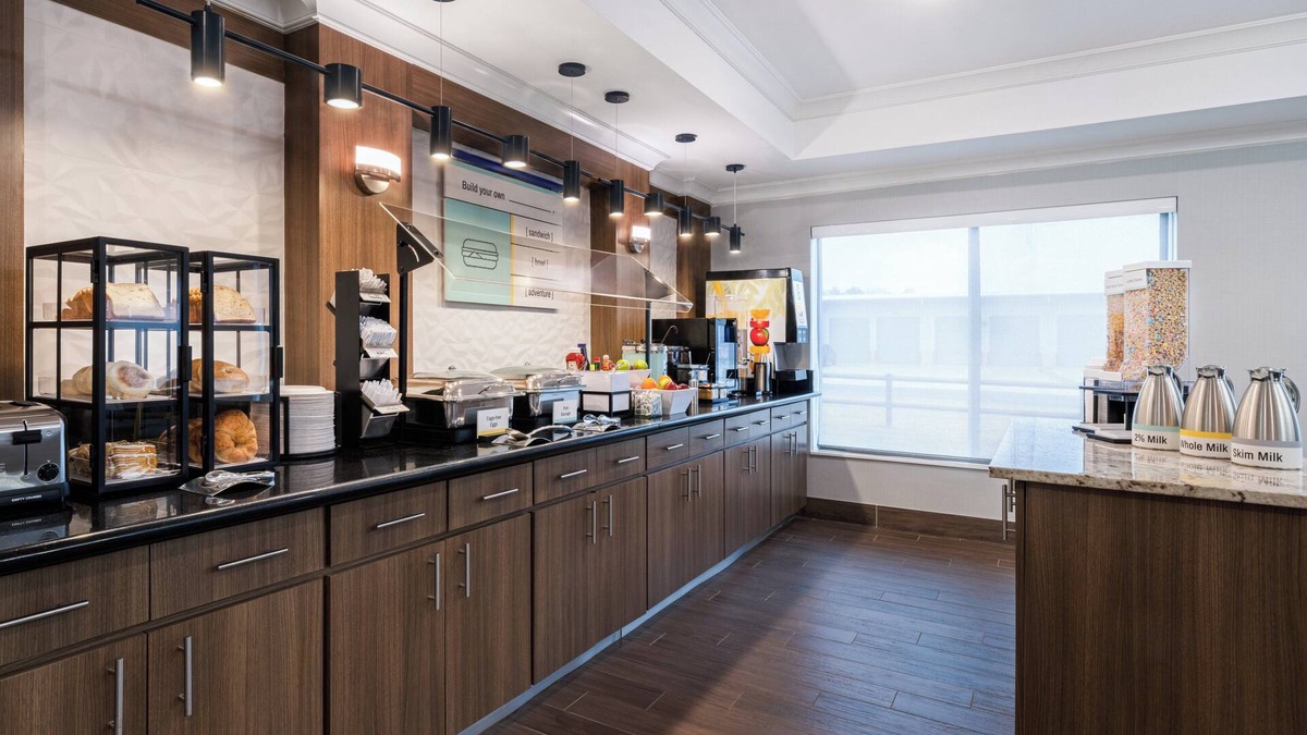 Longview Hotel | Garner Hotel Longview South by IHG