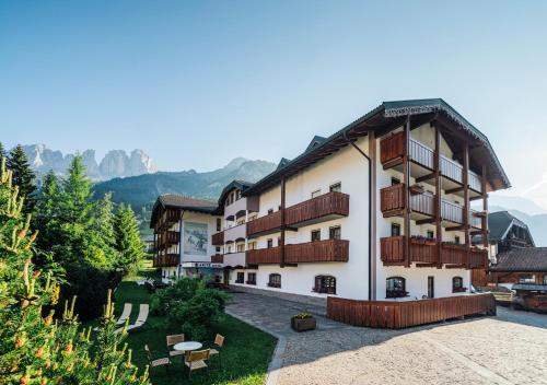 Campitello di Fassa Hotel | Garni Aritz