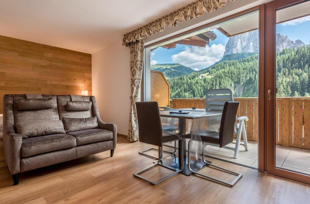 Santa Cristina Val Gardena Apartment | Garni Hotel Gardena App Dolomites 3