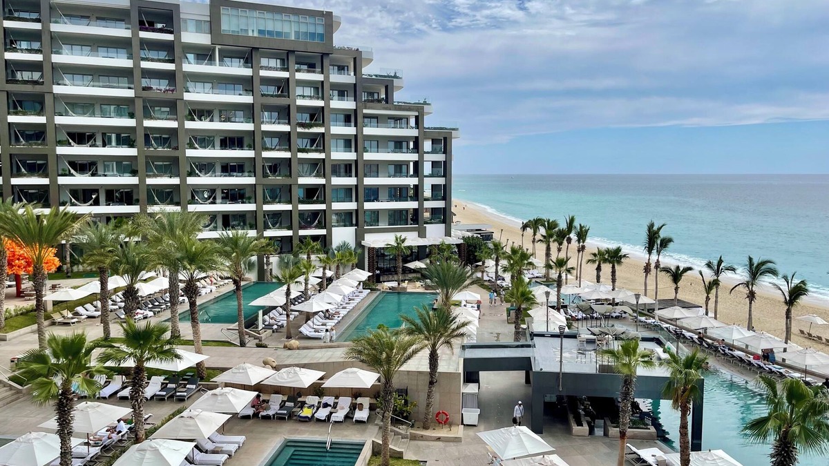 Cabo San Lucas Resort | Garza Blanca 5 star Resort: 3 bedroom/3.5 bath 2 story loft @ Los Cabos Beach