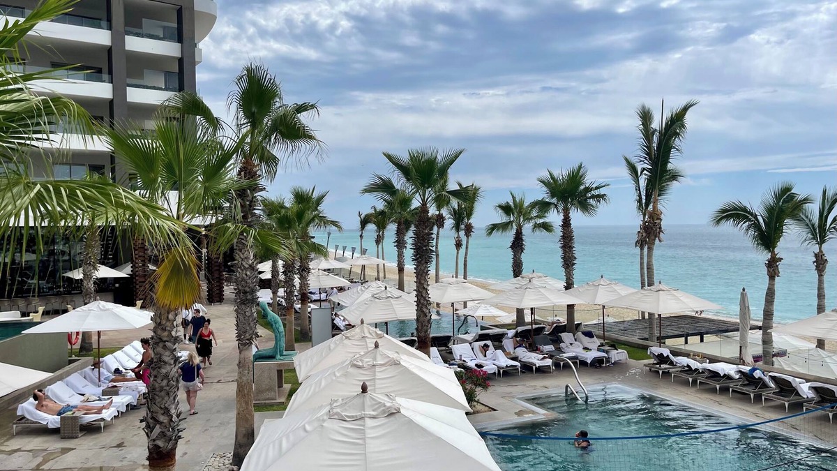 Cabo San Lucas Resort | Garza Blanca 5 star Luxury Resort & Spa: 1 bedroom studio at Los Cabos Beach