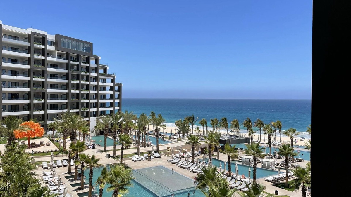 Cabo San Lucas Hotel | GARZA BLANCA RESORT & SPA LOS CABOS STUDIO LUXURY 5 DIAMOND RESORT