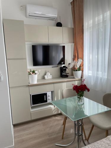 Debrecen Apartment | Garzon