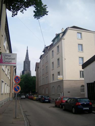Ulm Bed & Breakfast | Gastehaus Heigeleshof