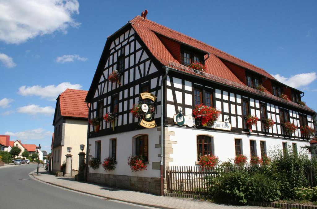 Hermsdorf Hotel | Gasthaus & Hotel Zur Linde