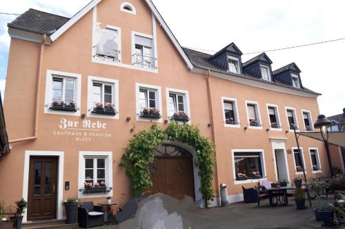 Mehring Hotel | Gasthaus Zur Rebe