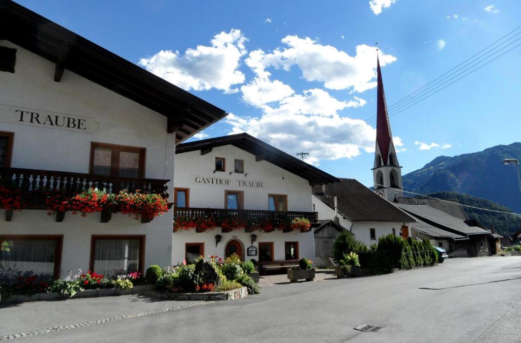 Karres Hotel | Gasthof Pension Traube