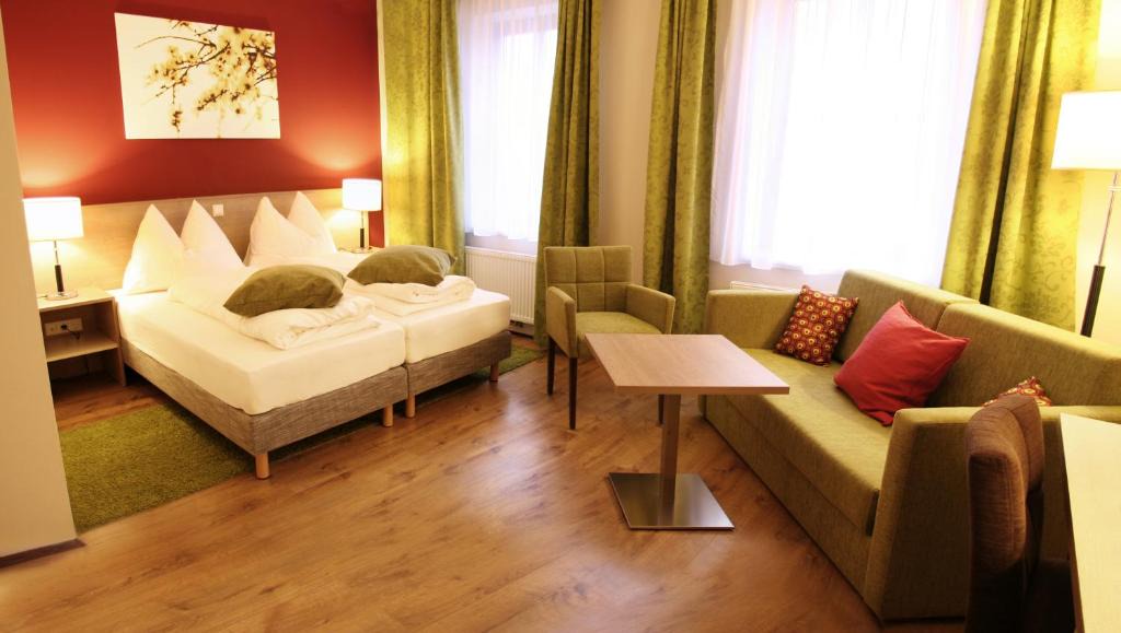 St. Cristophen House | Gasthof Schmölz mit Übernachtung im Hotelzimmer