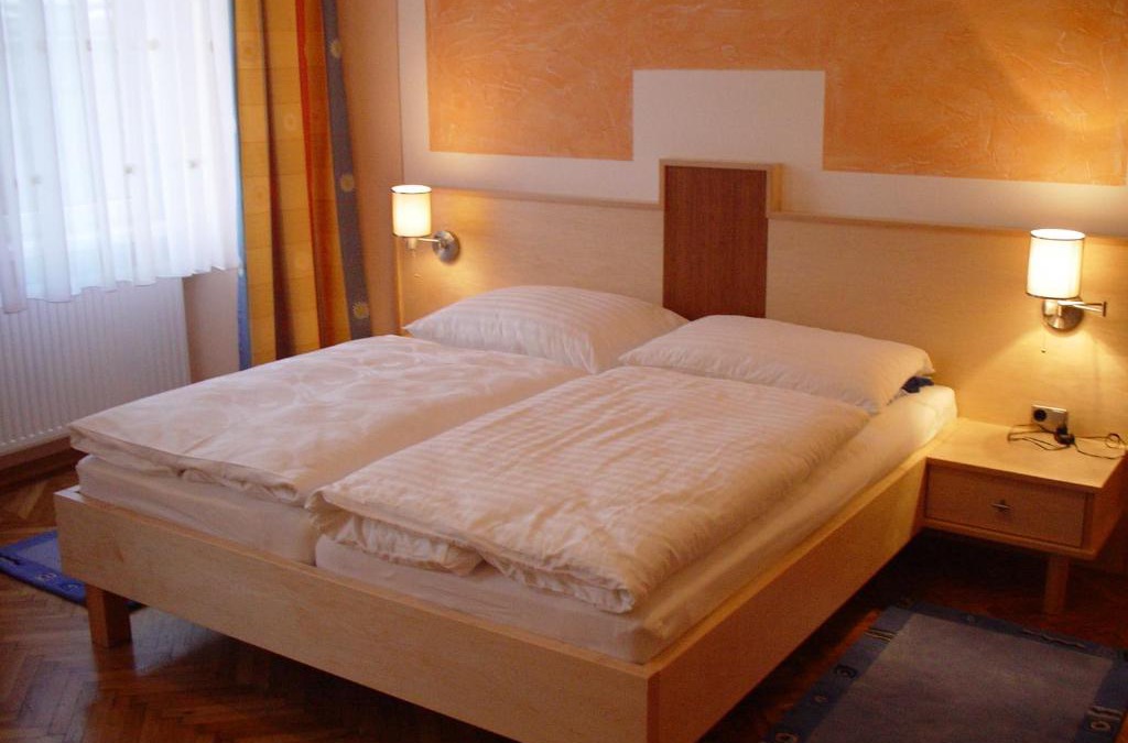 Landstrasse Hotel | Gasthof Schwabl Wirt