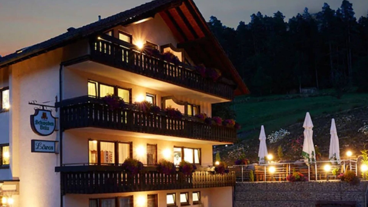 Enzklosterle Hotel | Gasthof zum Löwen Enzklösterle