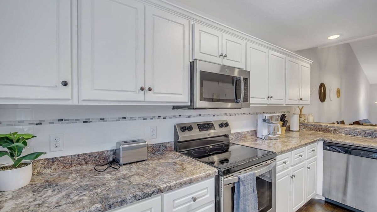 Statesboro Apartment | Gata Suite - Quiet Neighborhood 10 Minutes to GSU