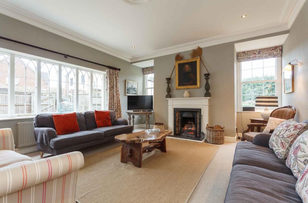 Wimborne House | Gate House - Vivre Retreats