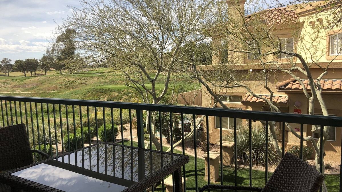Superstition Springs Condo | Gated Newly Renovated 10 Out Of 10 Superstition Springs Condo On The 9th Teebox