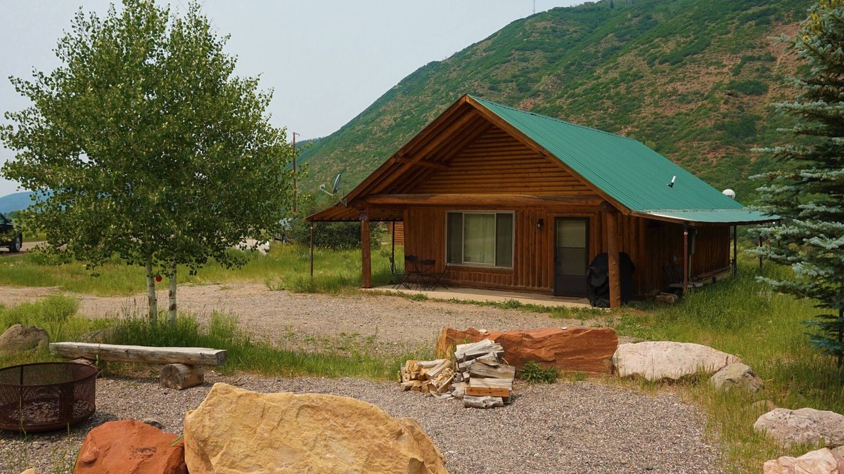 Meeker Cabin | Gates of the Flat Tops at Whiskey Rivers