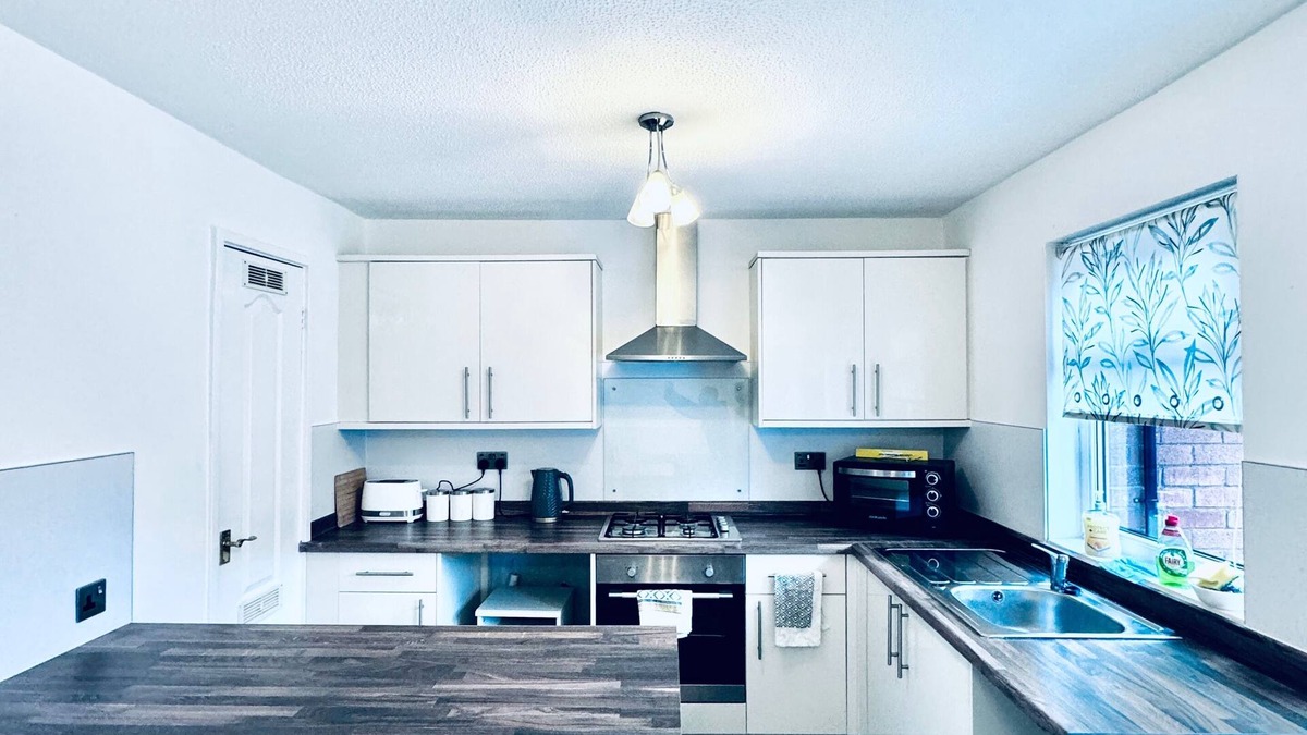 Newcastle-upon-Tyne House | Gateshead Gem - Modern 3 Bedroom House