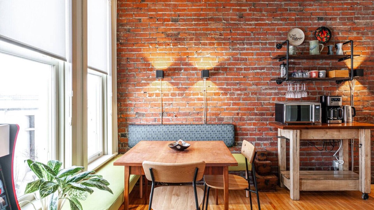 Stratford Apartment | Gateway Inn: Harmony Loft 2BRM