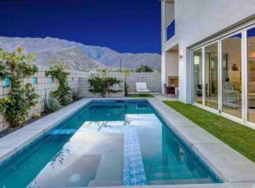 Palm Springs Villa | Gateway Luxury Resort Style With A Private Pool