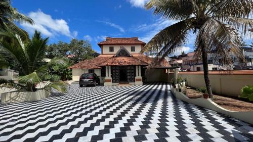 Thiruvananthapuram Villa | gayatri grihas 130 year old heritage homestay