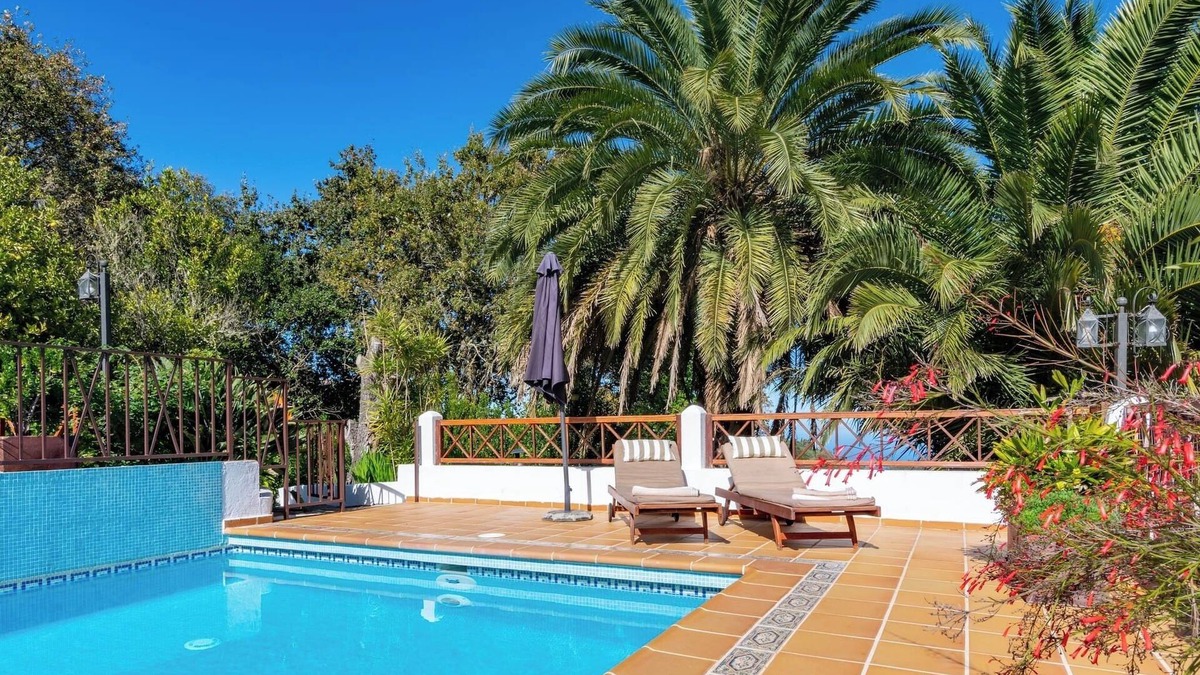 Fontanales Cottage | GC0003 Holiday cottage with shared pool in Fontanales
