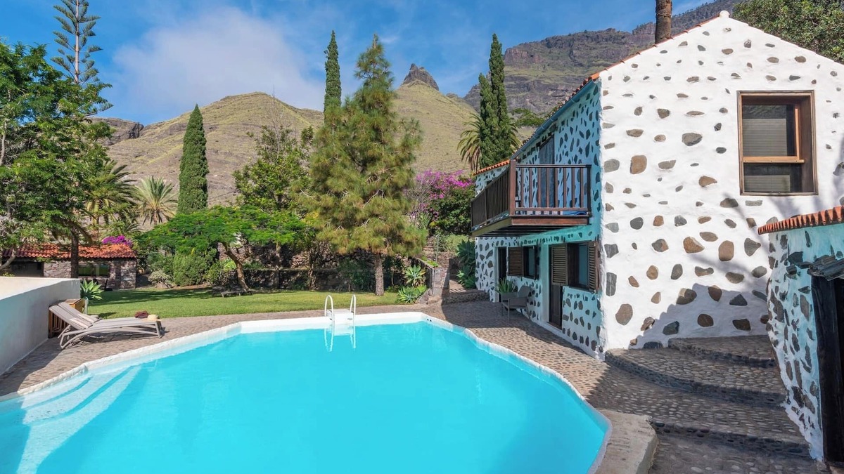 Agaete House | GC0369 Holiday cottage with private pool in El Risco