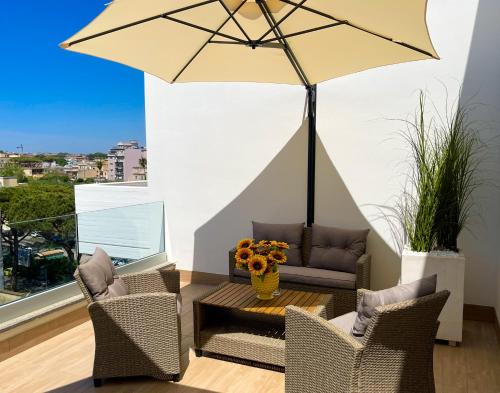 Nettuno Apartment | GEA SEAVIEW APARTMENT - Bright Top-Floor Gem in central Nettuno, Steps from the Station