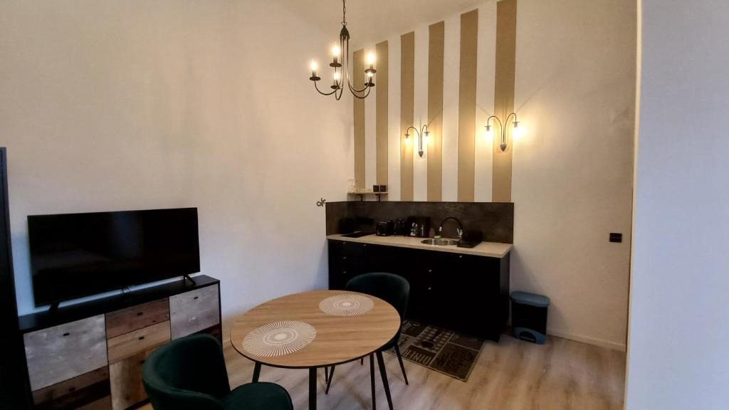 Szentimrevaros Apartment | Gecko Studio