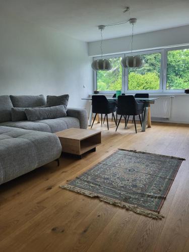 Allach-Untermenzing Apartment | Gemütliche Oase im Grünen