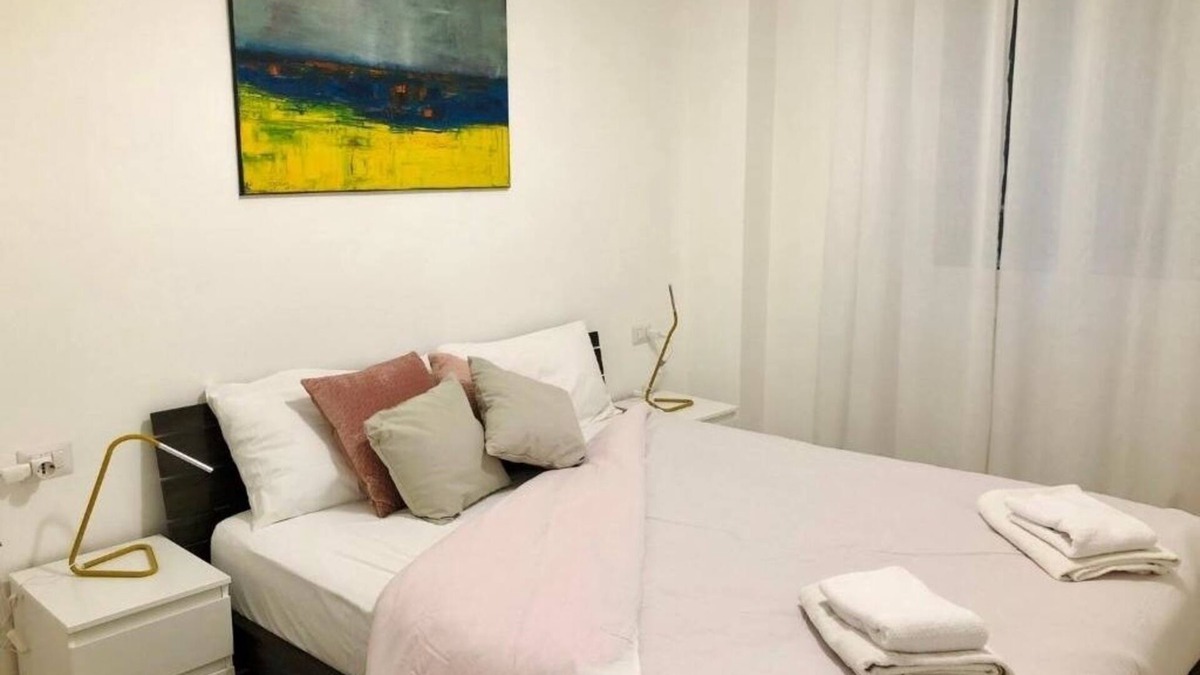 Milan Apartment | Gemütliche Zweizimmerwohnung mit Kleinem Garten