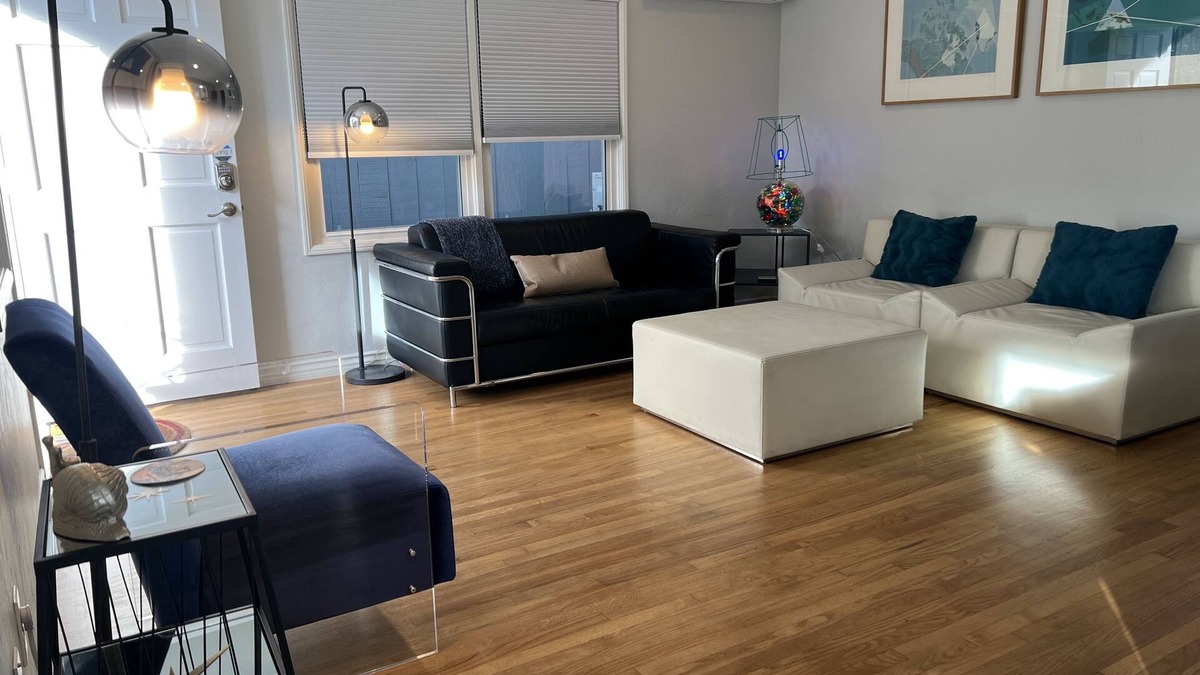 San Diego Apartment | GEM - 1 - Island Ct.