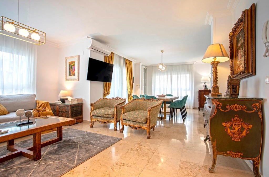 Figares Apartment | Genteel Home Martinez Campos