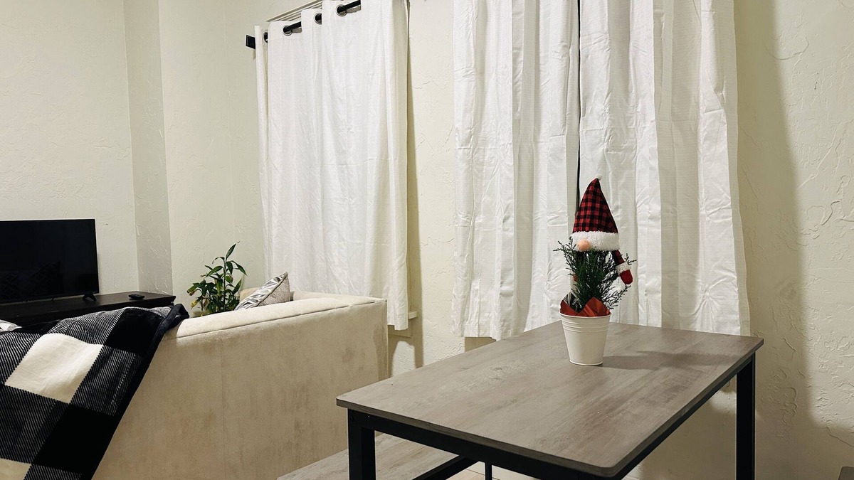 Butte Apartment | George Scholomiti Apartment