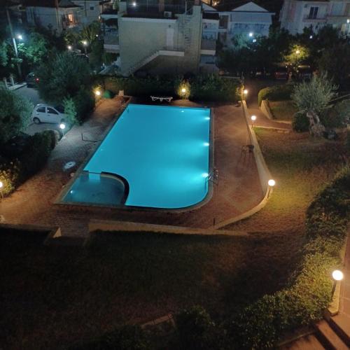 Gerakini Apartment | Gerakini 2BR Apt with Shared Pool