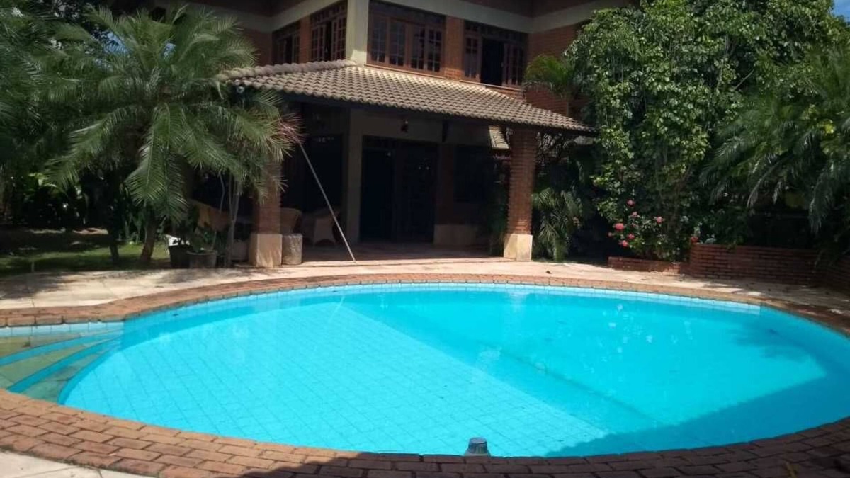 Porto das Dunas House | GERMAN MANSION 5 SUITES 22 BEDS NEXT TO BEACH PARK