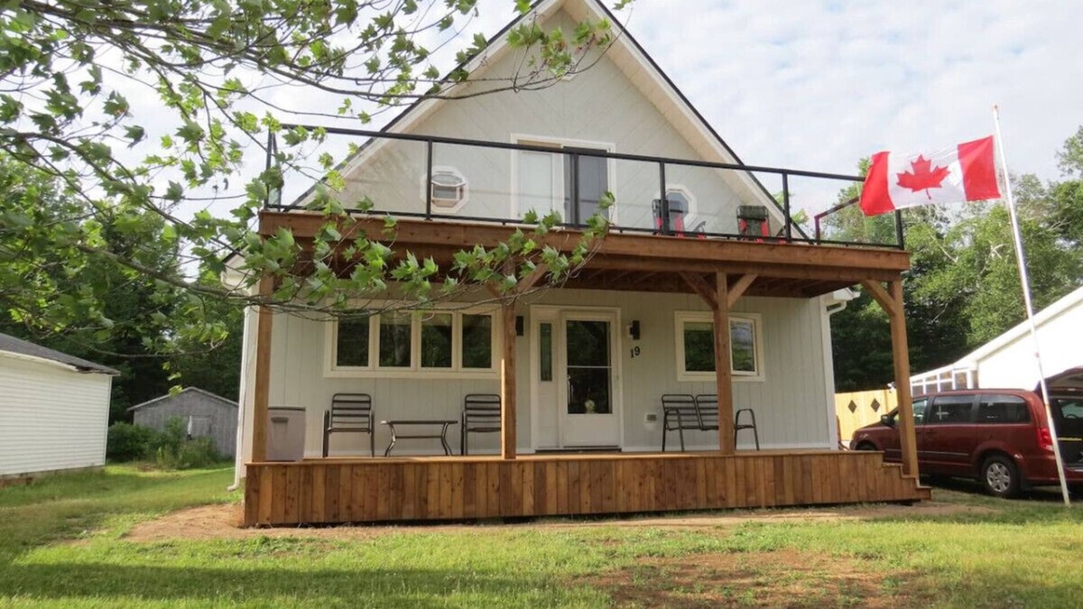 Grand-Digue Ski Chalet | Get-A-Way Beach Chalet