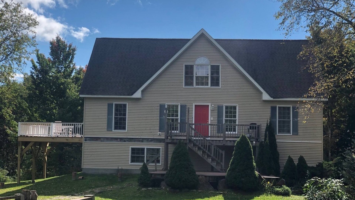 Searsburg Ski Chalet | Get away to the '‘High Country’' in Southern Vermont