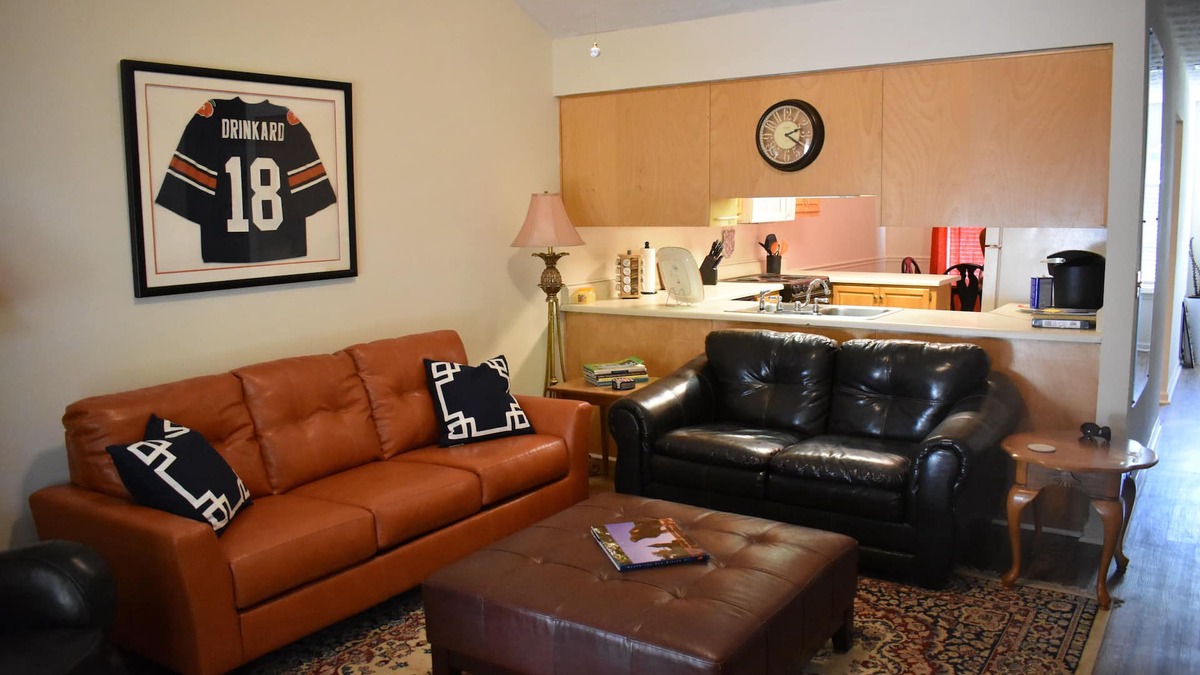 Auburn Condo | Get Your Gameday On Here!