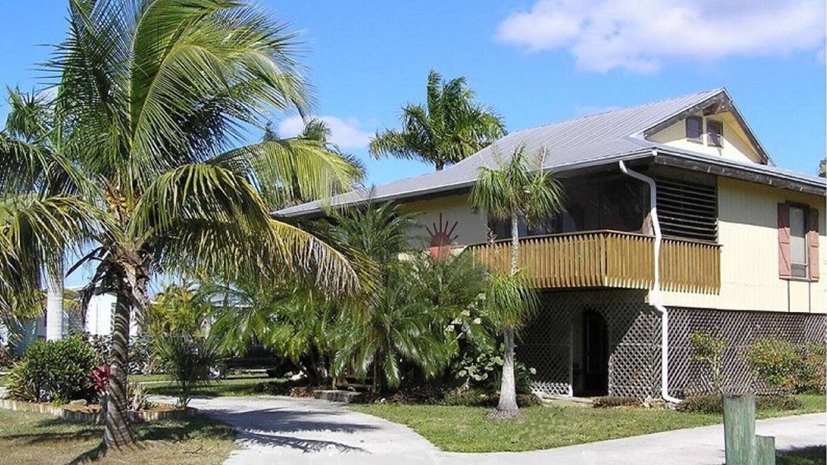 Everglades City Apartment | Getaway in the Everglades