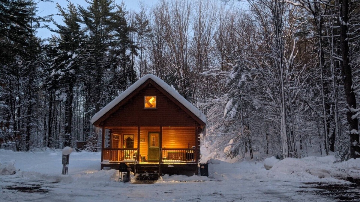 Altmar Cabin | Getaway Lodge with HOT TUB