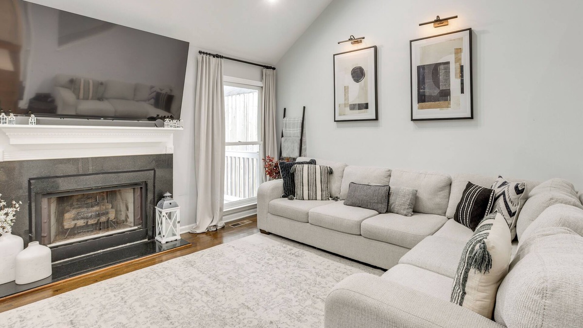 Shannon House | Getaway w/Home Gym & Theater Room in Hoover Area