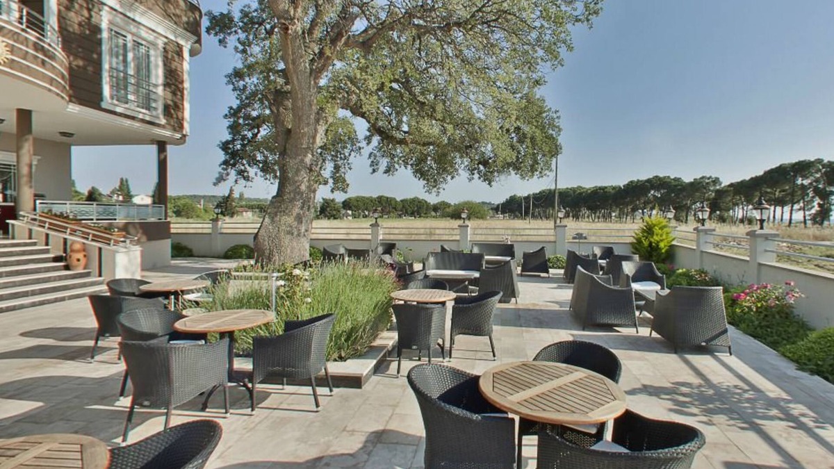 Ezine Hotel | Geyikli Sunshine Hotel