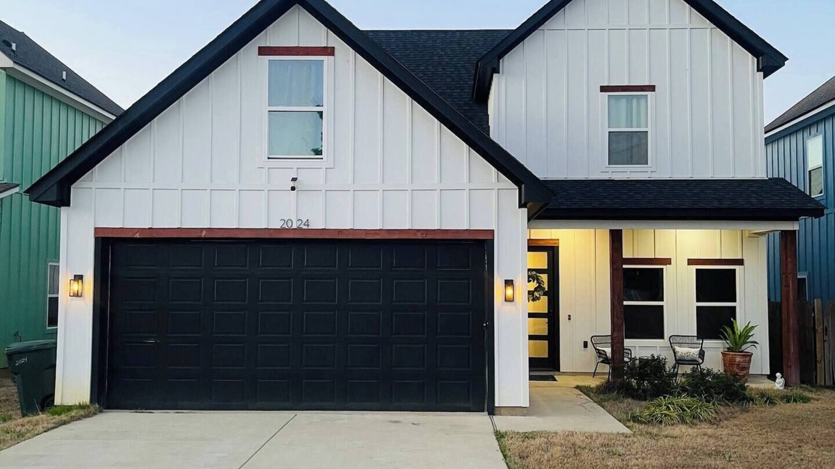 Shreveport House | GGI Retreat Modern 2024 built Texas Style 4br/2.5b