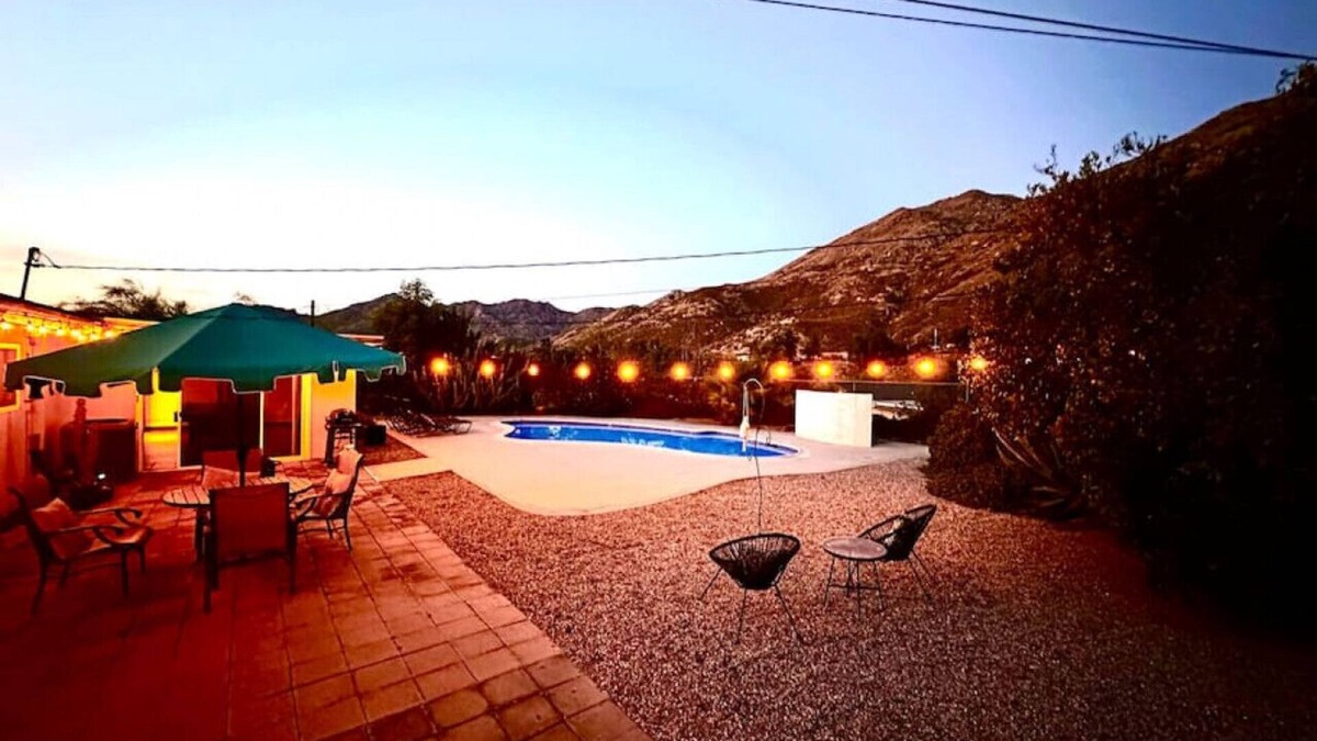 Riverside House | GIA · Fun-Filled Retreat w/Pool & Game Room |Sleeps 10+