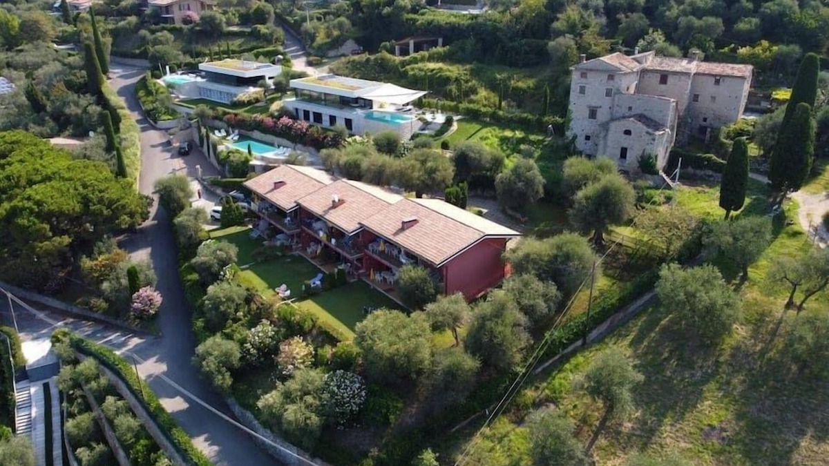 Frader Apartment | Gianni with 1 bedroom with garden and lake view
